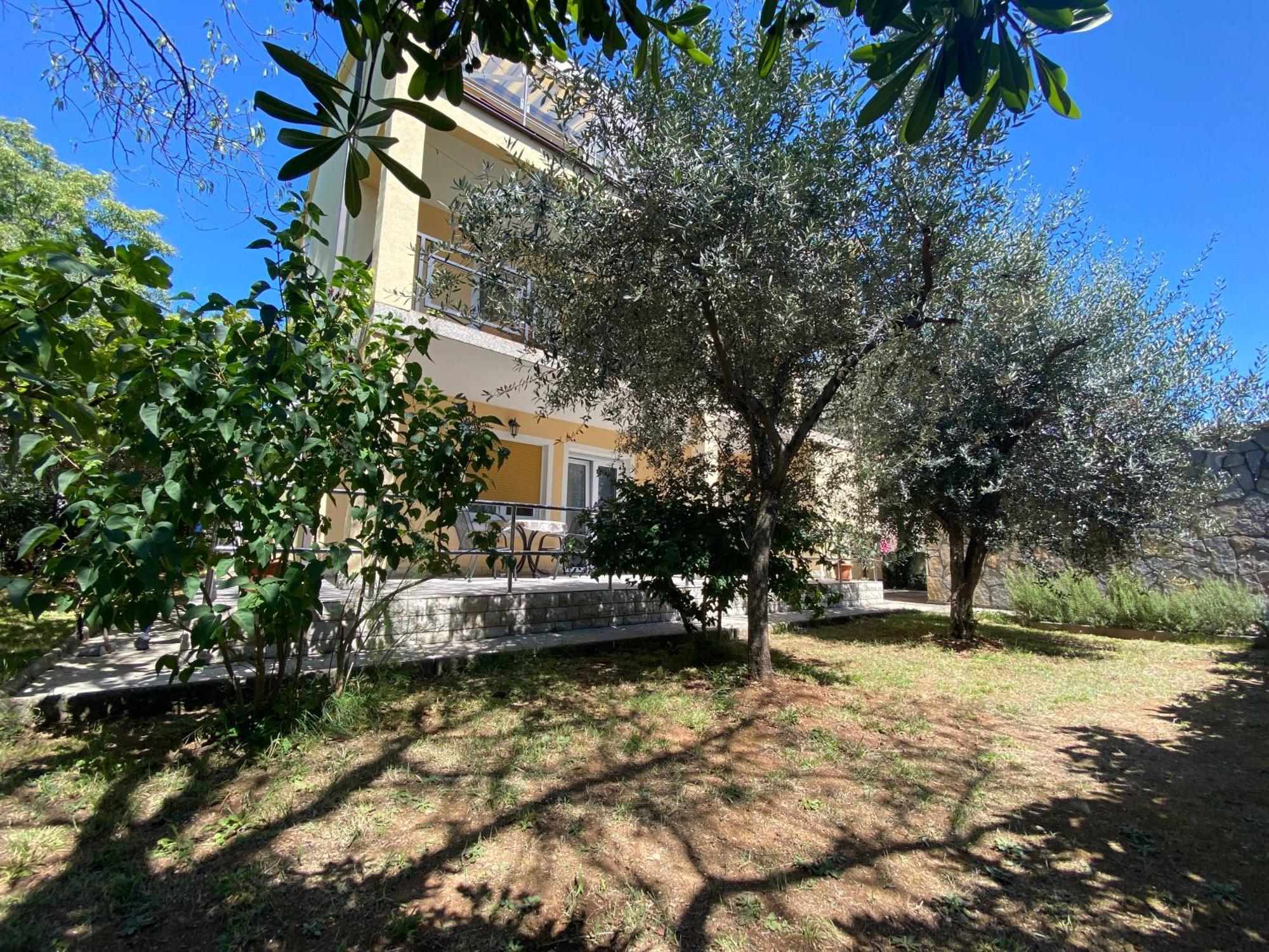 Apartments Topic & Krk Central Location Krk Town Esterno foto